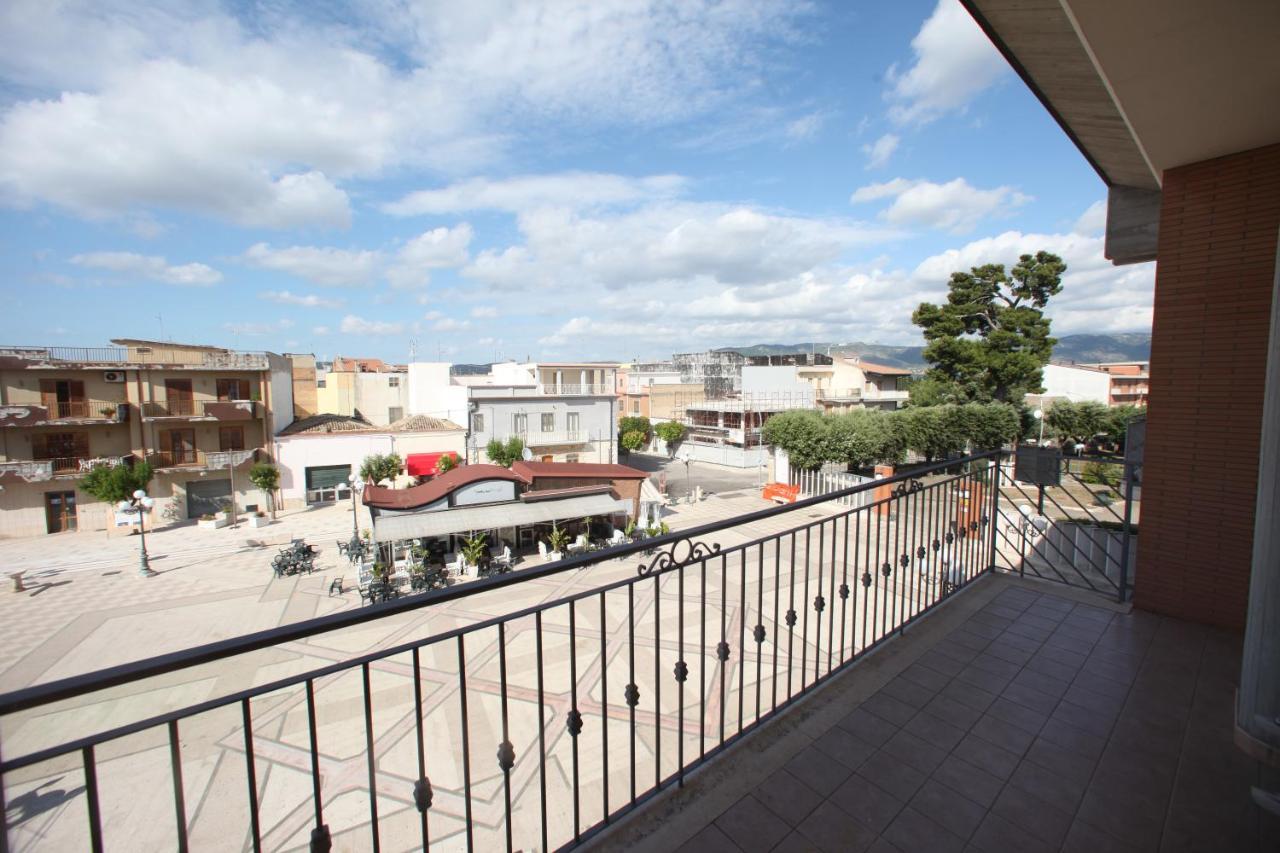 B&B Corso Roma Apricena Εξωτερικό φωτογραφία
